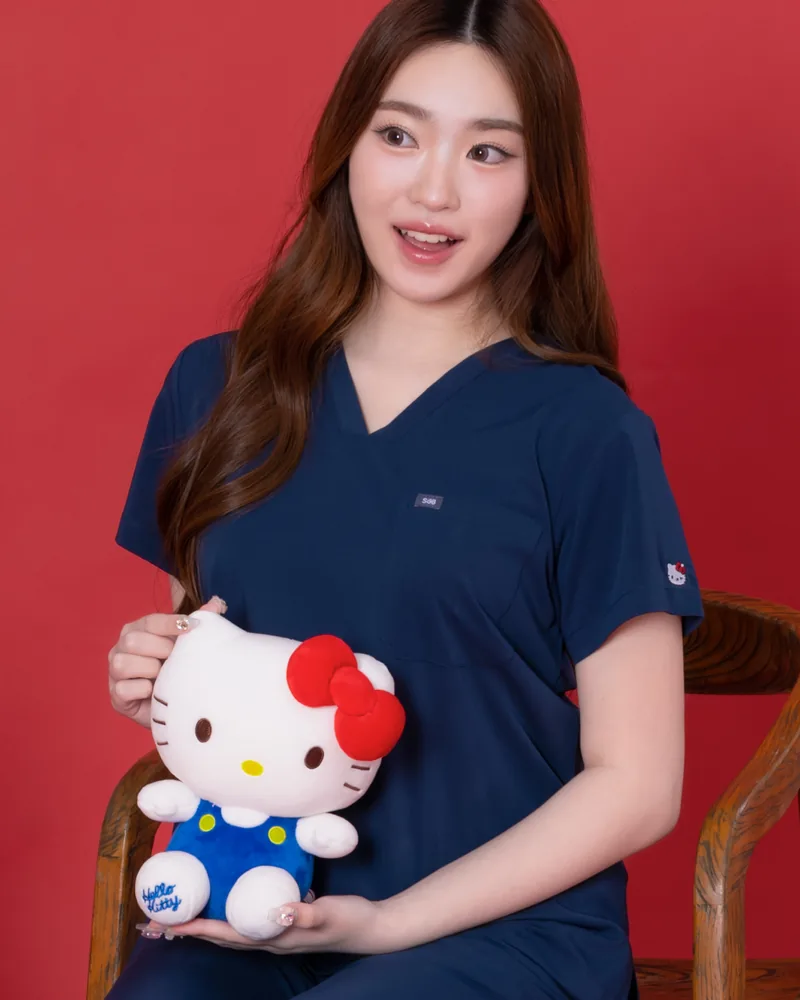 ชุดสครับ Hello Kitty Medical Scrub สี Sugar Blue